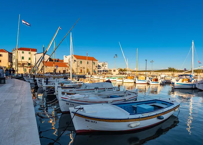 Apartmenthouse Ivana Betina (Sibenik-Knin)